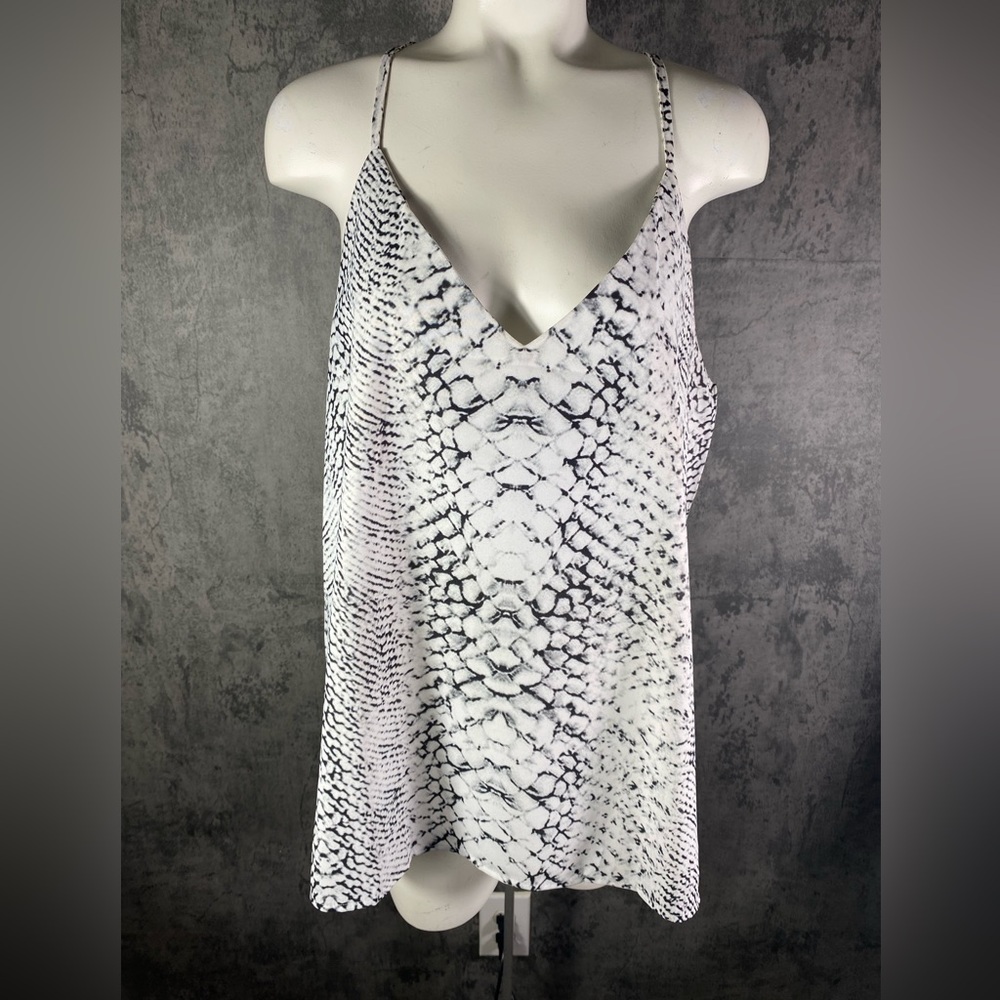Black and White Cross-back Camisol